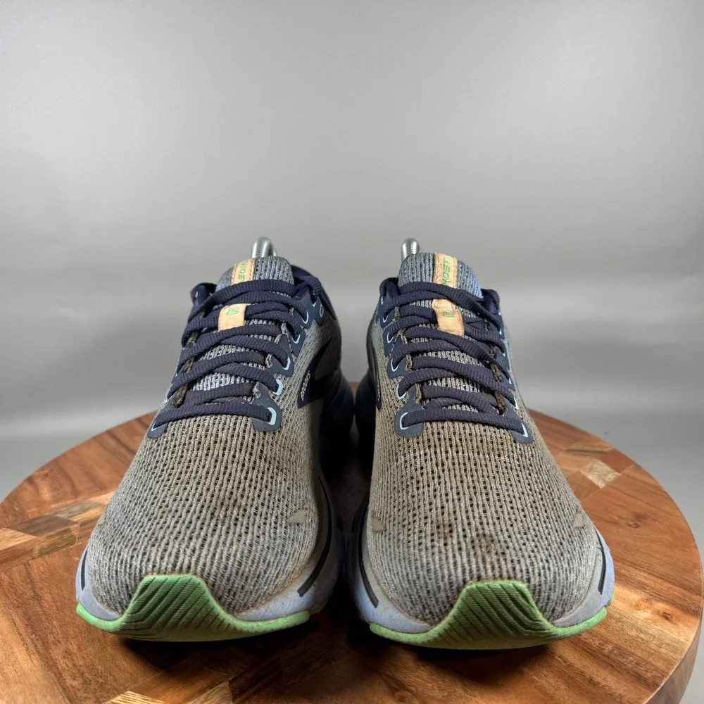 Brooks Ghost 15‎ Women's Running Shoes Gray Blue Size 9 Medium B